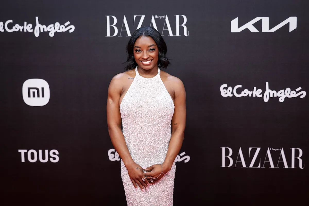 Simone Biles vs. Kylie Jenner: Porovnanie ciest po implantátoch prsníka
