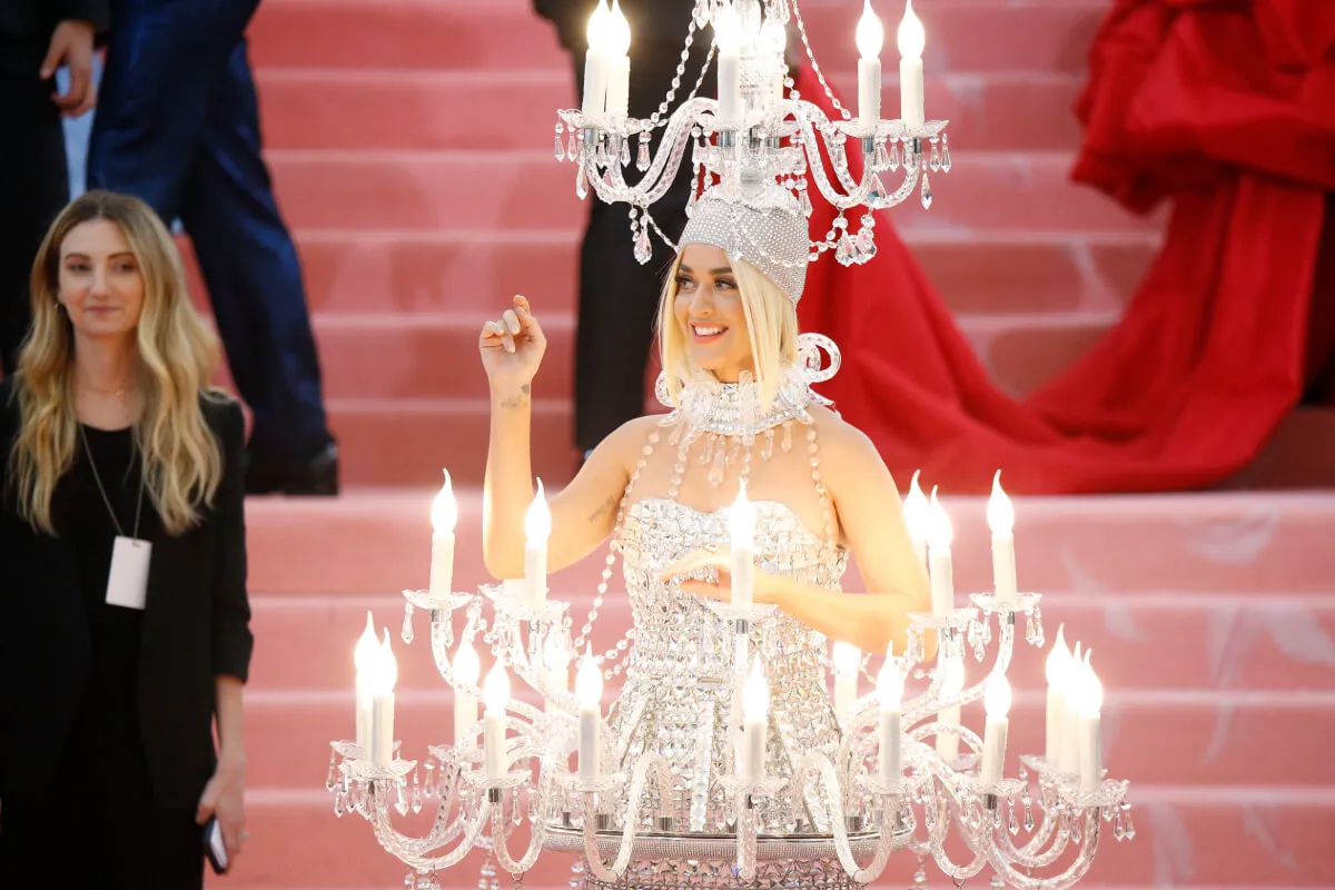 Od komédie po Cringe: Reakcia Katy Perry na angažovanosť Josha Grobana rozdeľuje ľudí