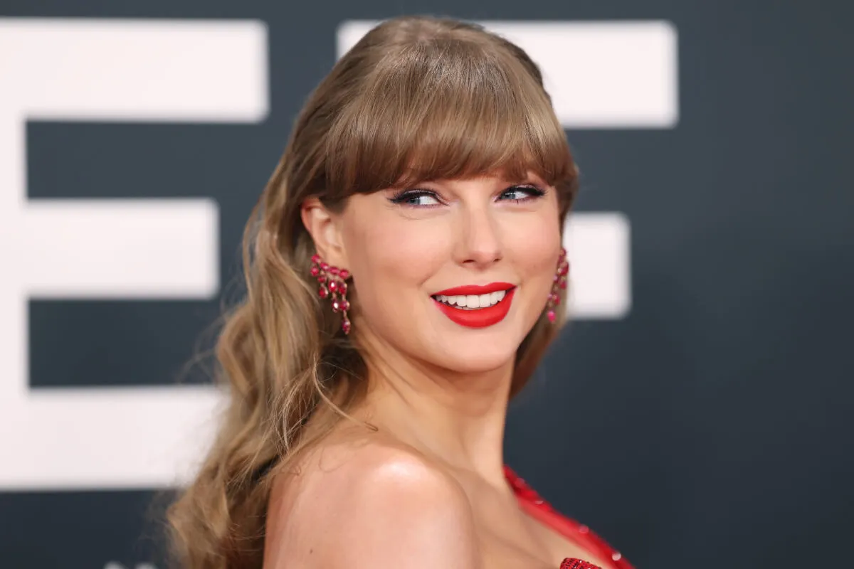 Umelec, ktorý pracoval na Kanyeho 'Famous' videu si nemyslel, že niekto 'dal S***' o Taylor Swift uprostred Feud