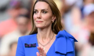 Nový člen kráľovskej rodiny ide proti štýlu Kate Middleton počas výletu vo Wimbledone