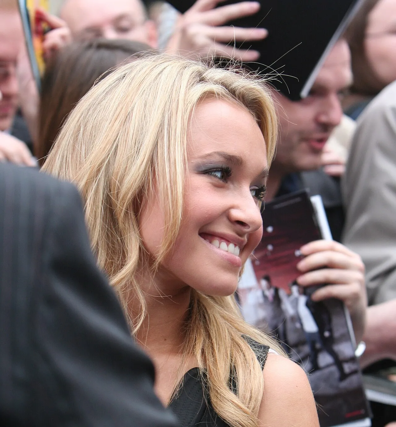 Solange Knowles vyznamenáva Hayden Panettiere; Brian Hickerson vydáva chladné vyhlásenie
