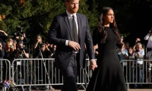 Bývalý priateľ Meghan Markle v Spojenom kráľovstve hovorí o „zmiešaných emóciách“ počas návratu vojvodkyne