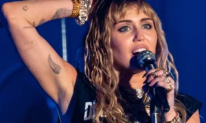 Ex-Disney Star obviňuje Miley Cyrus z „neúnavného“ šikanovania škaredými hlasovými správami