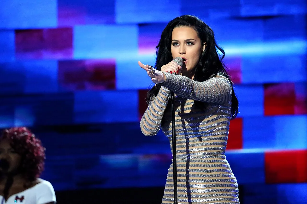 Katy Perry sa pripojila k ďalším umelcom v odsudzovaní Trumpovho neoprávneného používania hudby