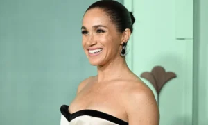 Psychic Predicts Dates Meghan Markle bude mať ďalšie kráľovské stretnutie a uvedie na trh svoj najnovší produkt