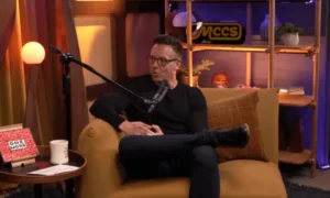 Psychické médium John Edward hovorí, že má „nulový“ záujem o čítanie celebrít