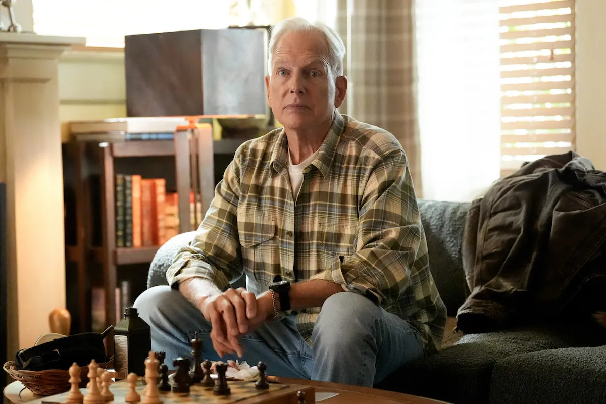 Mark Harmon sa vracia ako Gibbs v každej 3. epizóde série 'NCIS: Origins' — Pozrite si prvé fotografie