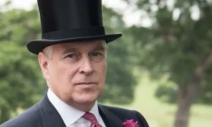 Andrew Mountbatten-Windsor mohol byť konečne zbavený tejto kráľovskej cti, ktorá bola kedysi zákonom chránená