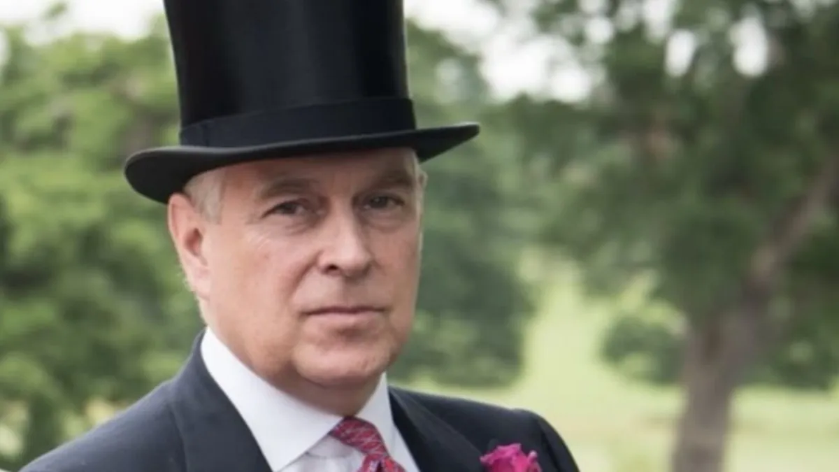 Andrew Mountbatten-Windsor mohol byť konečne zbavený tejto kráľovskej cti, ktorá bola kedysi zákonom chránená