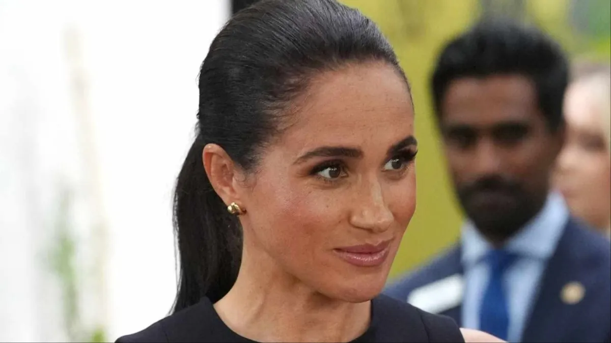 Britský návrat Meghan Markle Sparks Palace „Nightmare“ ako expert varuje, že ona a Harry sa nedajú ovládať
