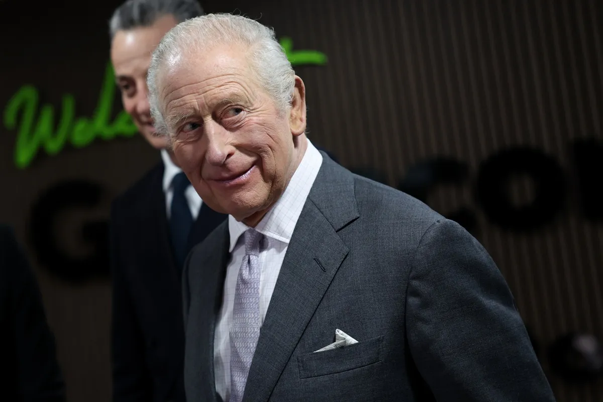 Kráľ Charles ukradne pozornosť princovi Harrymu s novou „Bromance“