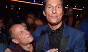 Kto začal klebety, že Matthew McConaughey a Woody Harrelson sú príbuzní?