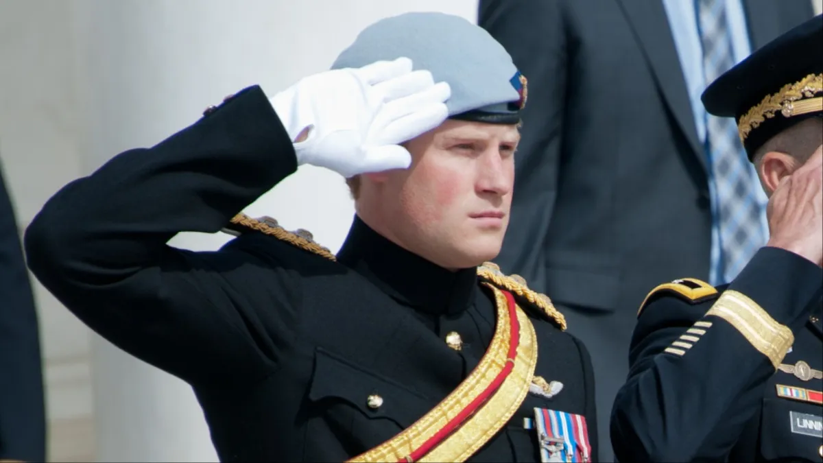 Princ Harry a Meghan čelia potenciálnemu odchodu zo Spojeného kráľovstva v priebehu niekoľkých týždňov, pretože bezpečnostná kontrola RAVEC sa blíži