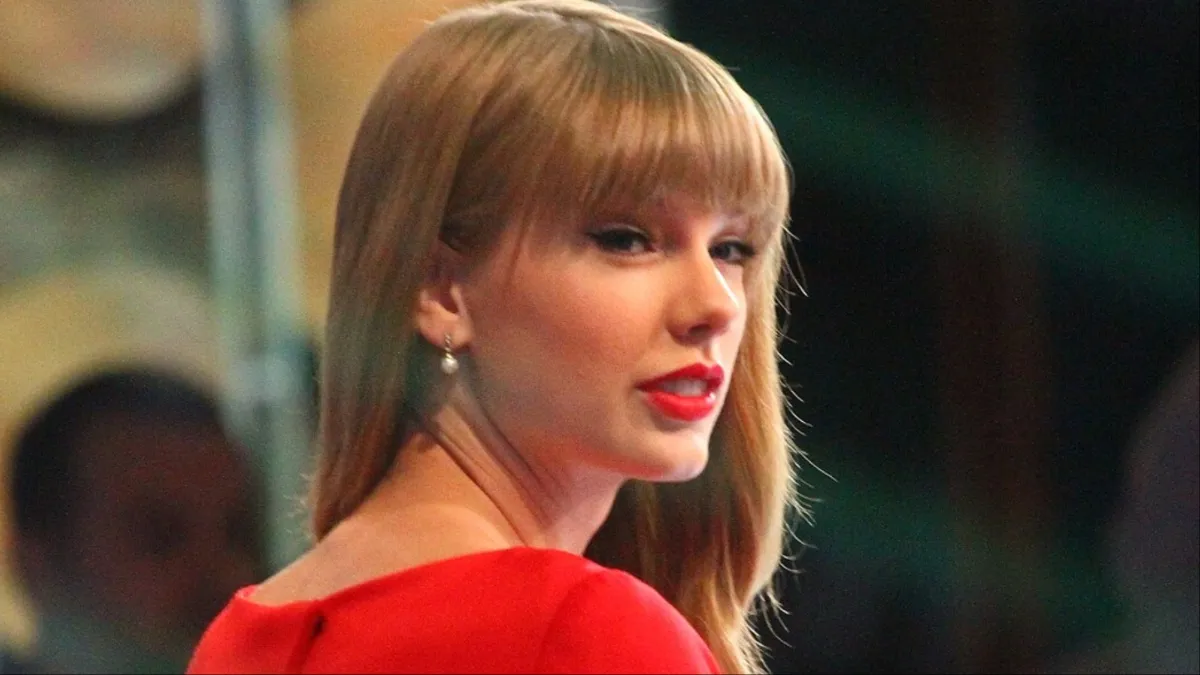 65-karátový náhrdelník Taylor Swift bol krásny a „neuveriteľne drahý“, povedal odborník na šperky