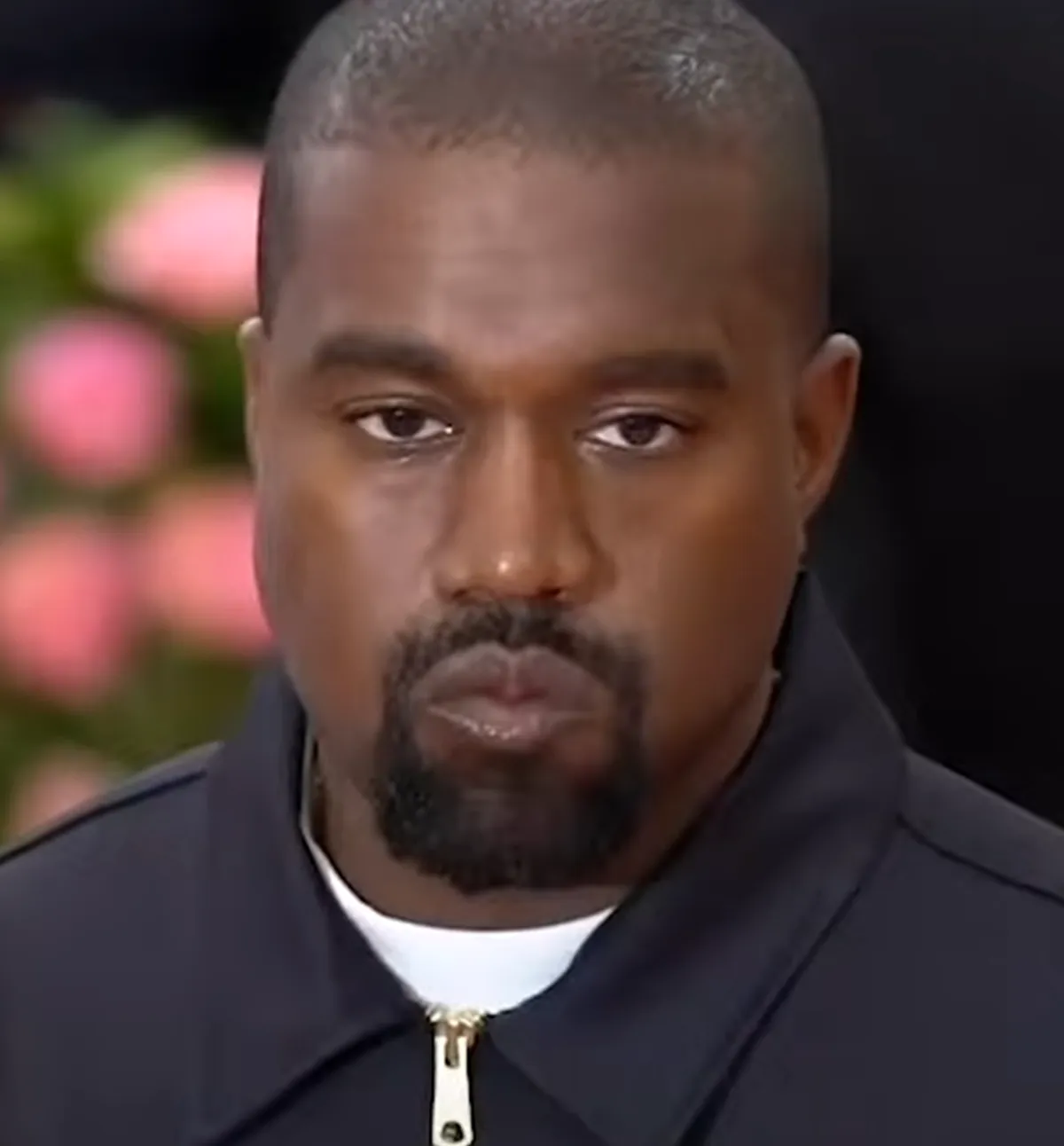 Jay-Z nazval Kanyeho sťažnosť Coldplay 'Betrayal' 'Entitlement': 'Nevlastníme ľudí'