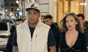 Kylian Mbappé a Ester Expósito majú vo svojom vzťahu „nervovú energiu“ a „problémy s budovaním stabilného domáceho života“