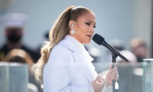 „Je to strašidelný čas“: Jennifer Lopez bojuje proti slzám nad životom prázdneho hniezda